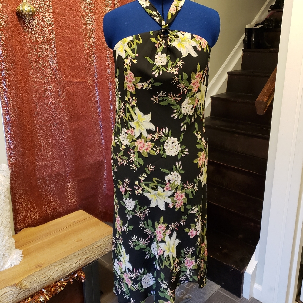 Women's dress